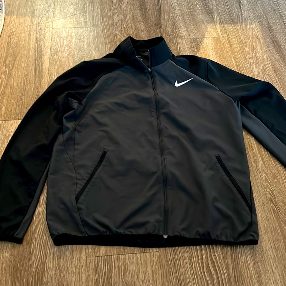 Men’s Nike dri fit zip up jacket